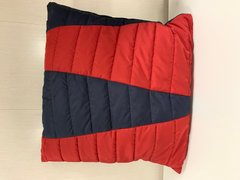 Подушка-лежак красно-синяя